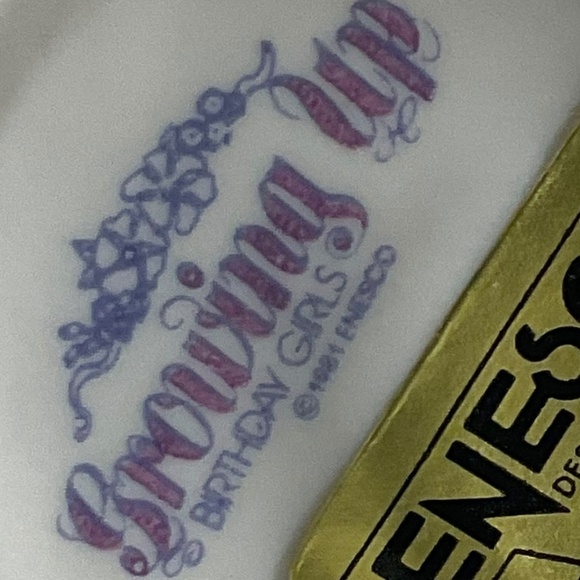 1981 Enesco Growing Up Birthday Girls Blonde Age 2 Figurine Blue Dress 3” Tall - Picture 8 of 8